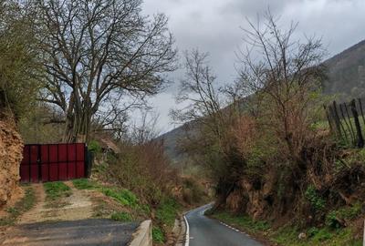 Casă cu 4 camere în Boiu - 4