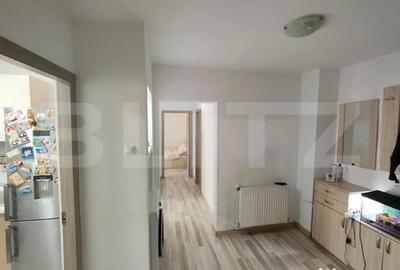 Apartament cu 3 camere decomandat în Micro 6 - 5