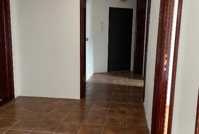 Apartament 3 camere strada Ozanei - 10