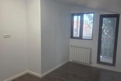 Casă individuală cu 5 camere cu Canalizare în Ultracentral - 17