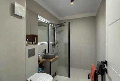 Apartament cu 2 camere, la cheie, etaj intermediar, Calea Baciului - 7