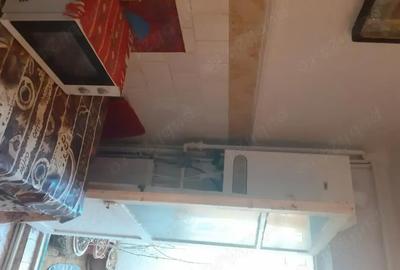 Apartament cu 3 camere decomandat în Barieră - 12