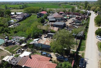 Casa si teren Floresti-Stoenesti,acces A1 - 2