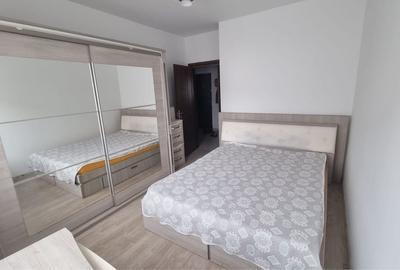 Apartament cu 2 camere decomandat, mobilat în Titan