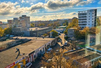 Apartament cu 3 camere decomandat, mobilat în Tomis III - 13