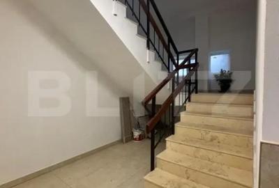 Spațiu comercial, de 105 mp, în Central - 2