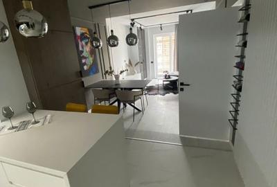 Apartament 3 camere decomandat Premium
