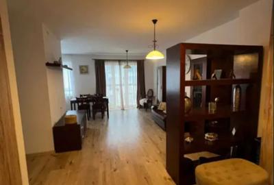 Apartament cu 3 camere decomandat, mobilat în Răcădău