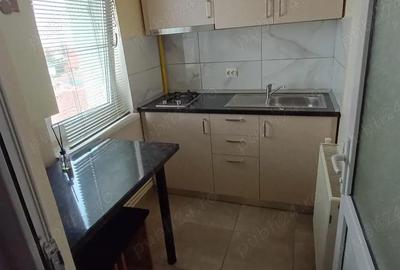 Garsonieră decomandată în Steaua - 4