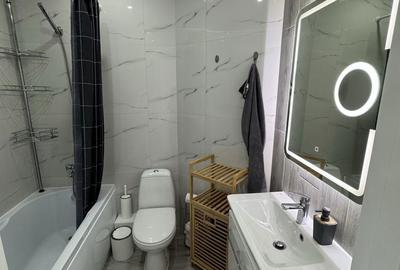 Apartament cu 3 camere decomandat în Central - 2