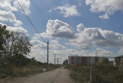 Teren Construcții intravilan de 1025 mp, în Sud