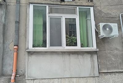 Apartament cu 3 camere decomandat în Central - 2