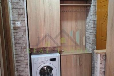 Garsoniera zona Centrul Civic- Toamnei - 5