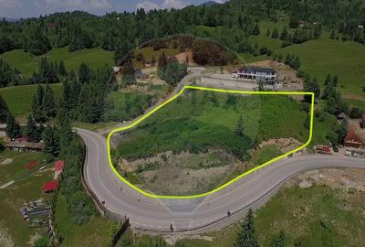 De vanzare teren cu deschidere la lac Colibi?a - 12