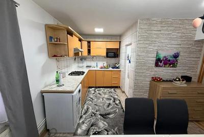 Casă cu 5 camere cu Teren 1269 Mp în Boldești - 16