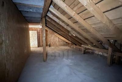 Pod mansardabil de vanzare, 46 mp Flore?ti ,26 000 EUR 565 EUR/m2 - 6