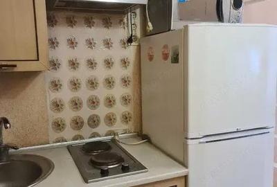 Garsonieră decomandată în Titan - 4