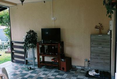 Casă cu 4 camere în Crevedia - 2