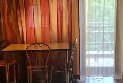 Garsonieră decomandată, mobilată în Dristor - 2