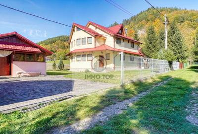 Casă individuală cu 8 camere cu Teren 700 Mp în Lepșa - 2