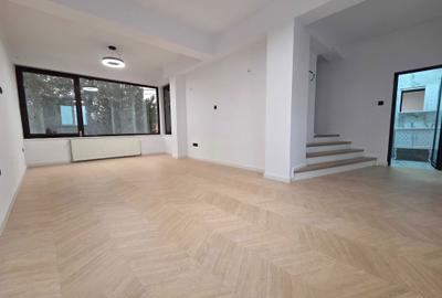 Spațiu comercial, de 100 mp, în Ultracentral - 5