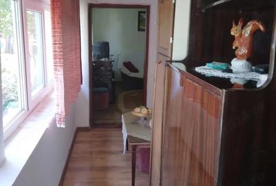 Casă cu 2 camere cu Teren 1530 Mp în Bilciurești - 1