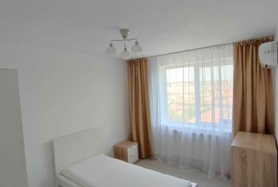 Apartament cu 3 camere semidecomandat în Rogerius - 5