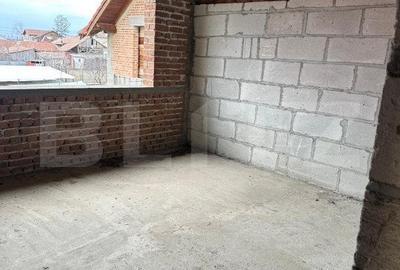 Casa de vanzare la rosu, 10 camere, 246,50 mp, zona Exterior Sud - 6