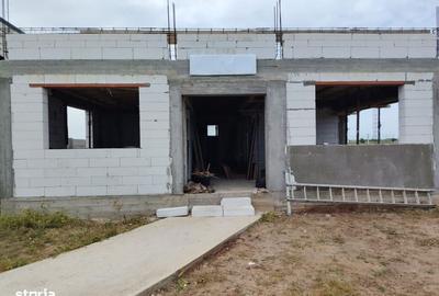 Casă cu 3 camere în Făcăi - 3