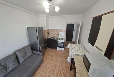 Garsonieră decomandată, mobilată în Nord - 4