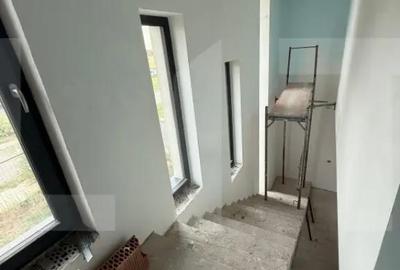 Casă cu 4 camere cu Teren 340 Mp în Central - 8