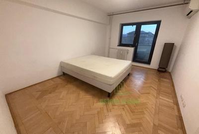 Apartament cu 3 camere decomandat în Splaiul Unirii - 3