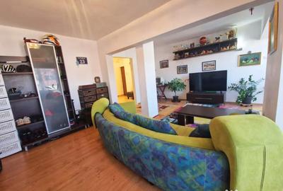 Apartament cu 4 camere decomandat în Central - 13