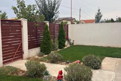 Casă individuală cu 4 camere cu Canalizare în Cumpăna