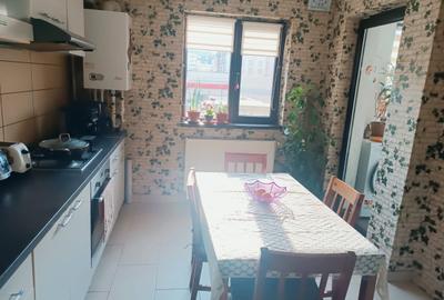 Apartament cu 2 camere semidecomandat în Central - 1
