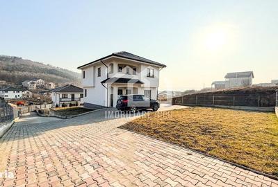 Casă cu 4 camere în Juc-Herghelie - 1