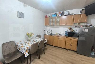 Apartament cu 4 camere decomandat în Feldioara - 8