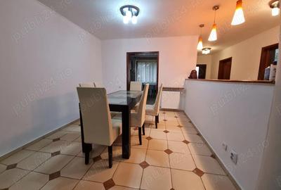 Casă cu 5 camere cu Canalizare în Central - 12