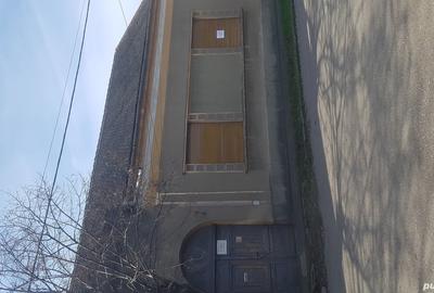 Casă cu 4 camere în Salonta - 1