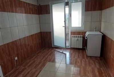 Vanzare Apartament 4 Camere Semidecomandat Sos. Berceni - 7
