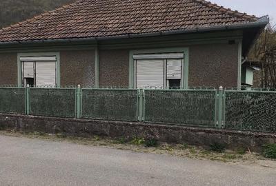 Casă cu 3 camere cu Teren 700 Mp în Hărău - 4