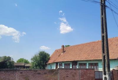 Casă cu 3 camere în Central - 1