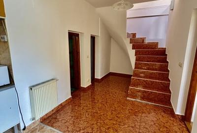 Casa individuala - zona Calea Dumbravii - 2 intrari separate - 17