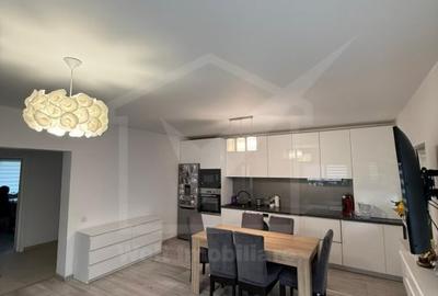 Duplex cu 5 camere cu Canalizare în Florești - 2