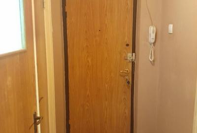 Apartament cu 3 camere semidecomandat în Drumul Taberei - 12