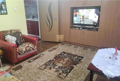 Casă cu 8 camere cu Teren 147 Mp în Pătrăuți - 1