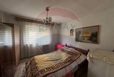 Apartament cu 3 camere de vanzare Valea Frumoasei COMISION 0% - 5
