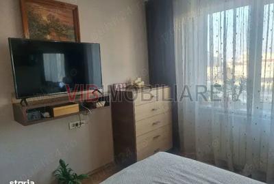Apartament cu 3 camere decomandat, mobilat în Circumvalațiunii - 5