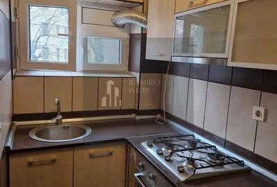 Apartament cu 3 camere decomandat în Jilava