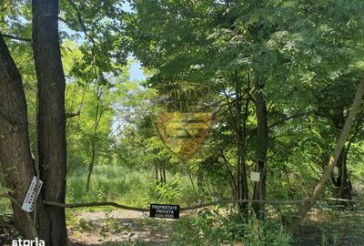 Teren de 5526 mp, în Central - 3